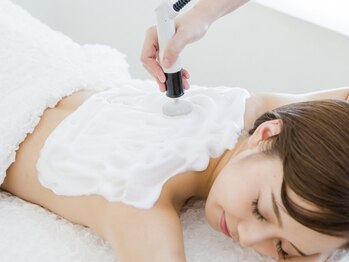 ナチュラーレ 梅田店(Naturale)/シェービング仕上げで美しい姿に