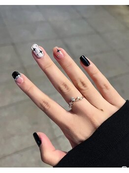 エムクイン(M.Queen)/シンプルネイル