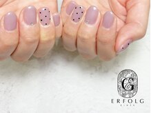 エアフォルク 銀座(ERFOLG)/流行りのドットネイル！