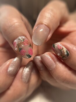 ネイルサロン ティアラ(Tiara)の写真/実力派☆定番～トレンド・こだわりデザインまで幅広く対応◎トレンドを抑えつつ、個性が光る指先へ♪