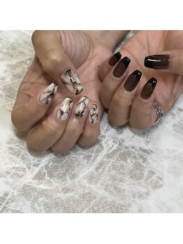 ネイルサロン エーナイン 旭川春光店/