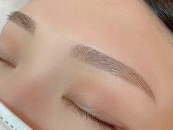 アディ アンド ラッシュ 水天宮前店(Adii & Lash)の写真/【美眉アイブロウ¥4,680～◎】自眉を活かした自然な美眉へ!!《イメージ》を《カタチ》にしてくれる実力派♪
