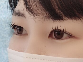 サロンドボーテ ミドリヤ(salon de beaute MIDORIYA)/【Parisienne lash lift】