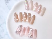 ネイルスタンド(nail stand)の雰囲気（人気のぷるマグや、mao gel もご用意しています♪）