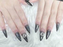 スカルプ黒ラメグラ