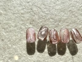 《Nuance Nails》