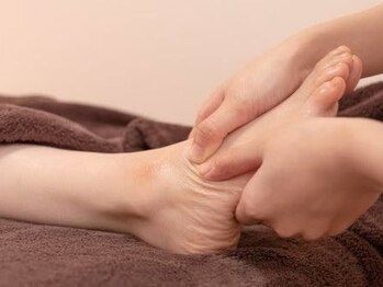 リラクゼーションサロン トトラ(totora)の写真/【友達と一緒に気軽にリラックス！】日々の疲れを癒す贅沢空間で至福の時間をご提供♪