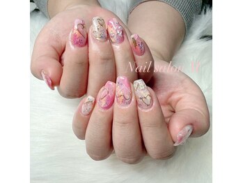 ネイルサロン M/持ち込みデザイン　8640円