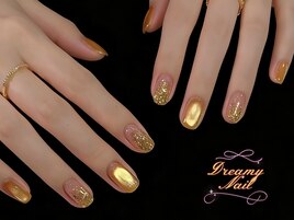 ゴールドネイル