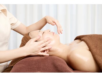 デフィー 西大寺店/リンパトリートメント