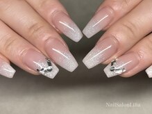 リリア(Lilia)/キラキラベイビーブーマー