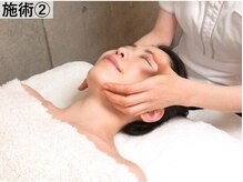 ラプリ 福岡天神店(Raplit)/施術2 お顔下半分を矯正します