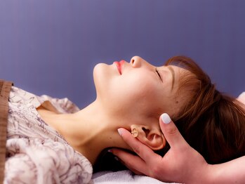 ハニー(honey)/ドライヘッドスパで肩こりも♪