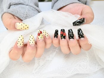 dot cherry nail