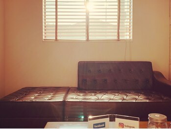 アキハ(AKIHA)/【待合スペース】