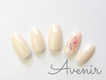 アヴィニール 表参道(Avenir)/チークホロネイル