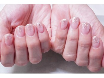 プチリリィ(Petit Lily)/シンプルで飽きのこないラメ