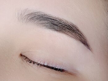 ソル 日吉台 成田駅前(Sol)/ハリウッドブロウリフト