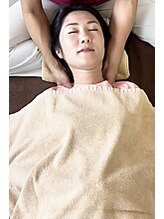 ゆらうみ鍼灸接骨院/首の施術です　３