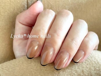 リッカオウチネイル(Lycka)の写真/丁寧な施術と接客で,40代以上からの大人女性支持◎毎月アップデートされる定額designも人気の秘訣♪