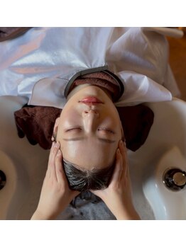 アティマモア(Atimamoa)の写真/日々の疲れをリセット!神戸人気ヘッドスパサロンで心身ともに満たされる癒やし体験◎