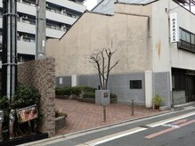 京都美顔/マンション入口は赤レンガが目印