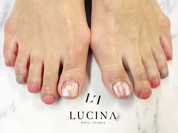 ネイルスタジオ ルキナ(LUCINA)/c-423 ピンクニュアンスネイル