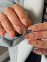 ロミー(Rommy)/ちゅるんとグラデネイル