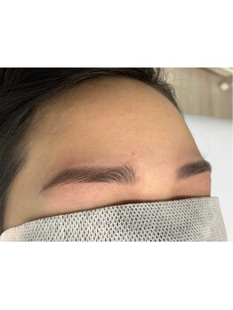 アイブロウメニューがあるサロン