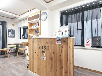 ラッシュ(RUSH)の写真/初回で効果実感いただけない方は全額返金◎すぐに効果を実感したいせっかちさんにドンピシャ!都度払い有り!