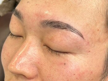 エムズアイブロウ 大阪京橋店(M’sアイブロウ)/メンズハリウッドブロウリフト