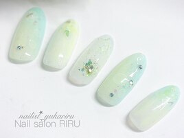 フラワーネイル