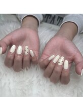 白べぇーっ 本店 湊町店/ハートネイル