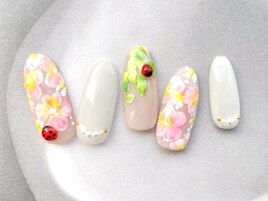 フラワーネイル