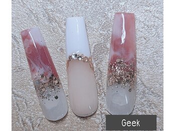 ギーク(geek)/マーブルネイル