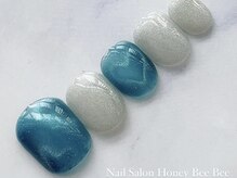 ハニービービー(Honey Bee Bee)/ハートフットマグネイル