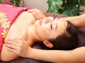 ハワイアンフォレストSpa 京都烏丸御池店/デコルテマッサージリンパ付き