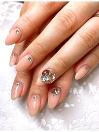 ビジューネイル