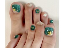 ふぁみーゆ(famille)/親指2本＋ワンカラー