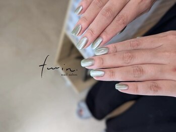 ツイン(twin.)/マグネットネイル