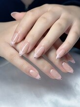 ミー(MI)/フレンチネイル