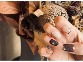 ニュアンスネイル