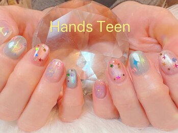ハンズ ティーン(Hands Teen)の写真/☆マグネットnailの種類が豊富☆卒業式・ブライダル・推し活など華やかに♪持込みデザインもご相談◎