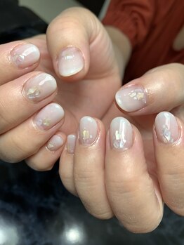 レディグリッター(Lady glitter)/シンプルシェルネイル