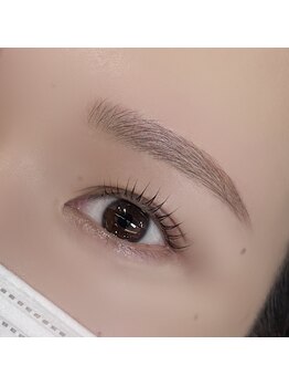 コウ 博多(KOU.)/パリジェンヌと眉毛