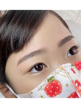ロゼアイアンド(Rose eye&)/