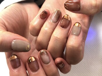 ネイルアンドアイラッシュ シヴァ(Siva)/