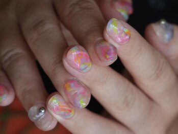 ミニョン 北堀江(mignon)/ネオンネイル