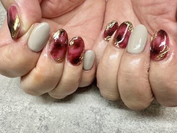 2025秋ネイル【べっこうネイル】