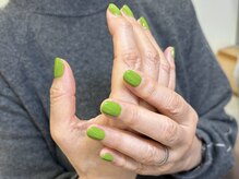 one color / pistachio